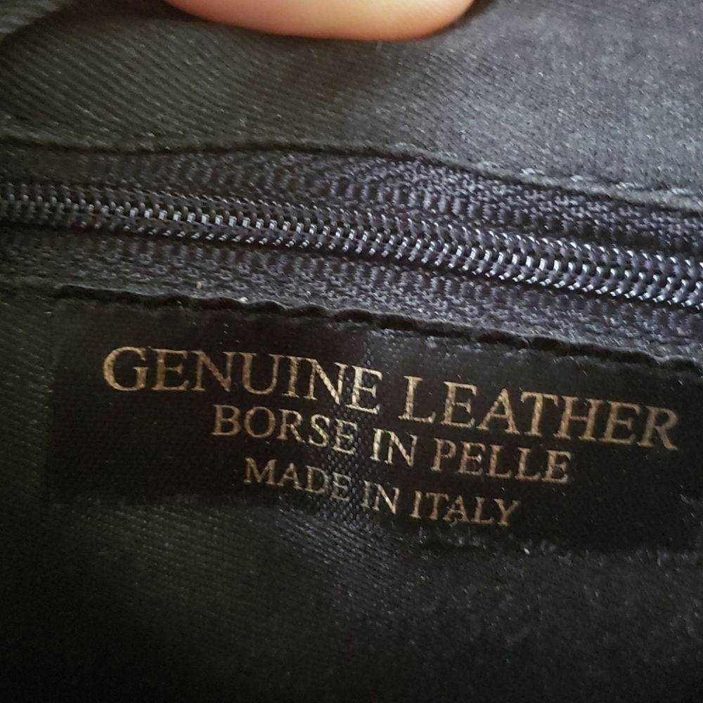 Leather bag. Gently used. - Picture 5 of 11